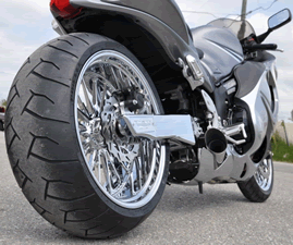 Chrome Hayabusa Swingarm on bike
